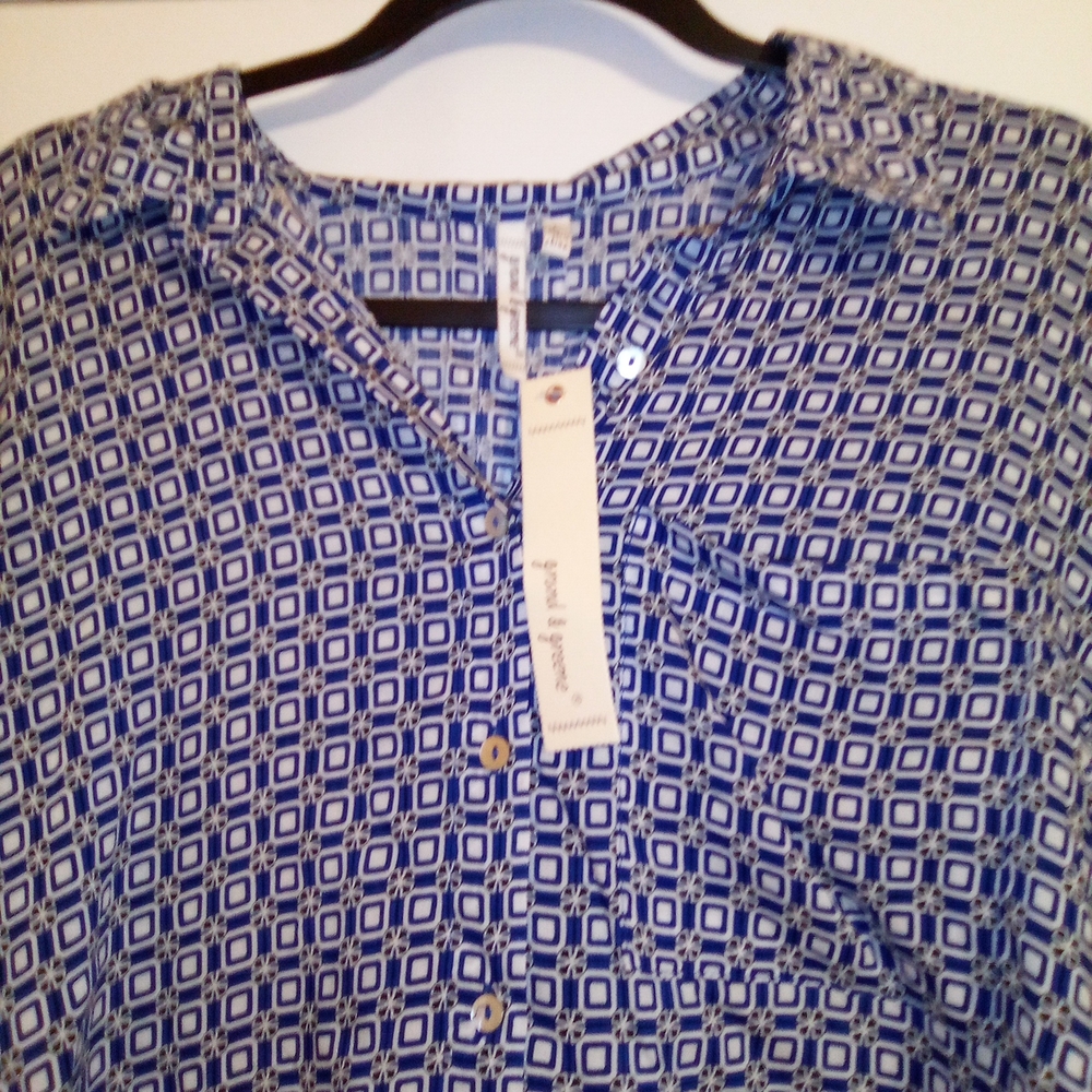 Navy Blue White Geometric Print Button Down Shirt Blouse Collared High Low Tunic - Picture 5 of 5